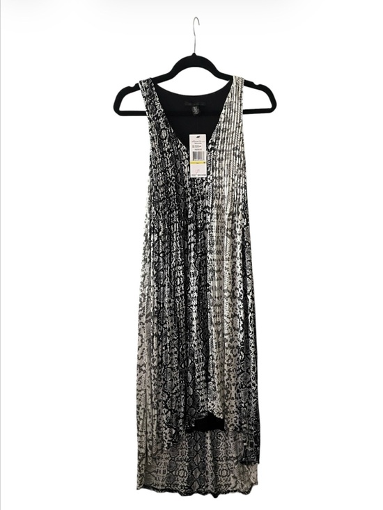 Kenneth Cole Dresses & Skirts - Kenneth Cole New York Pleated Hi-Low Dress | NWT | Size Medium
